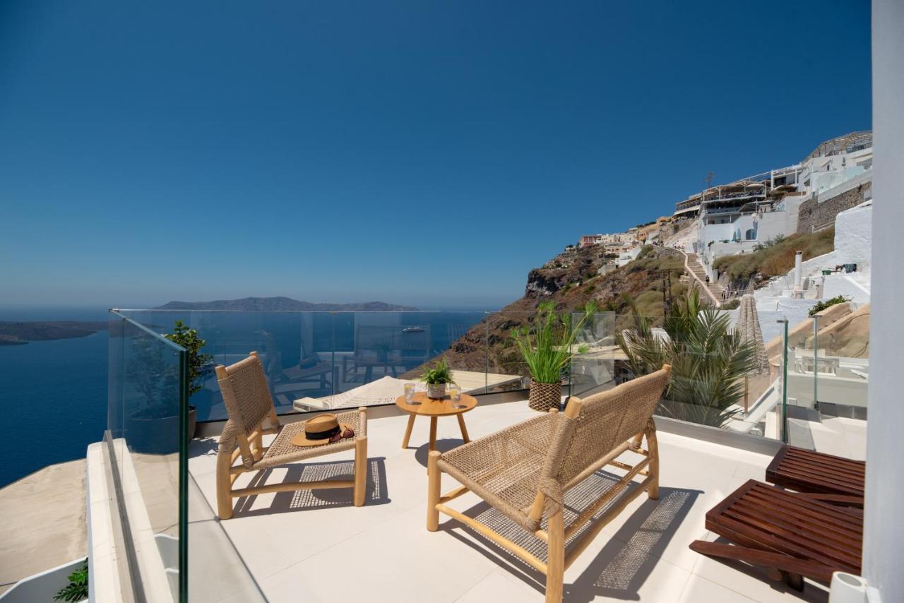 Daydream Luxury Suites Fira  Exterior photo