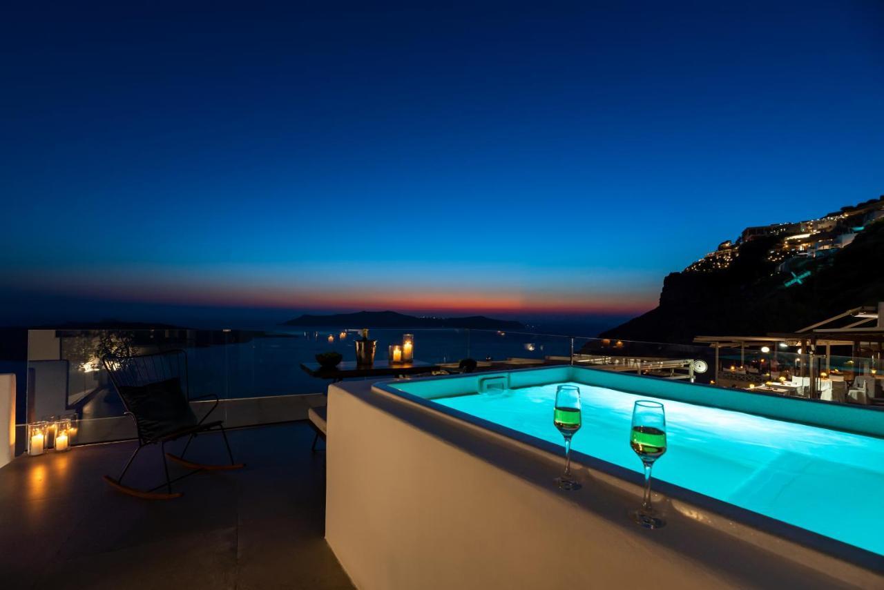Daydream Luxury Suites Fira  Exterior photo