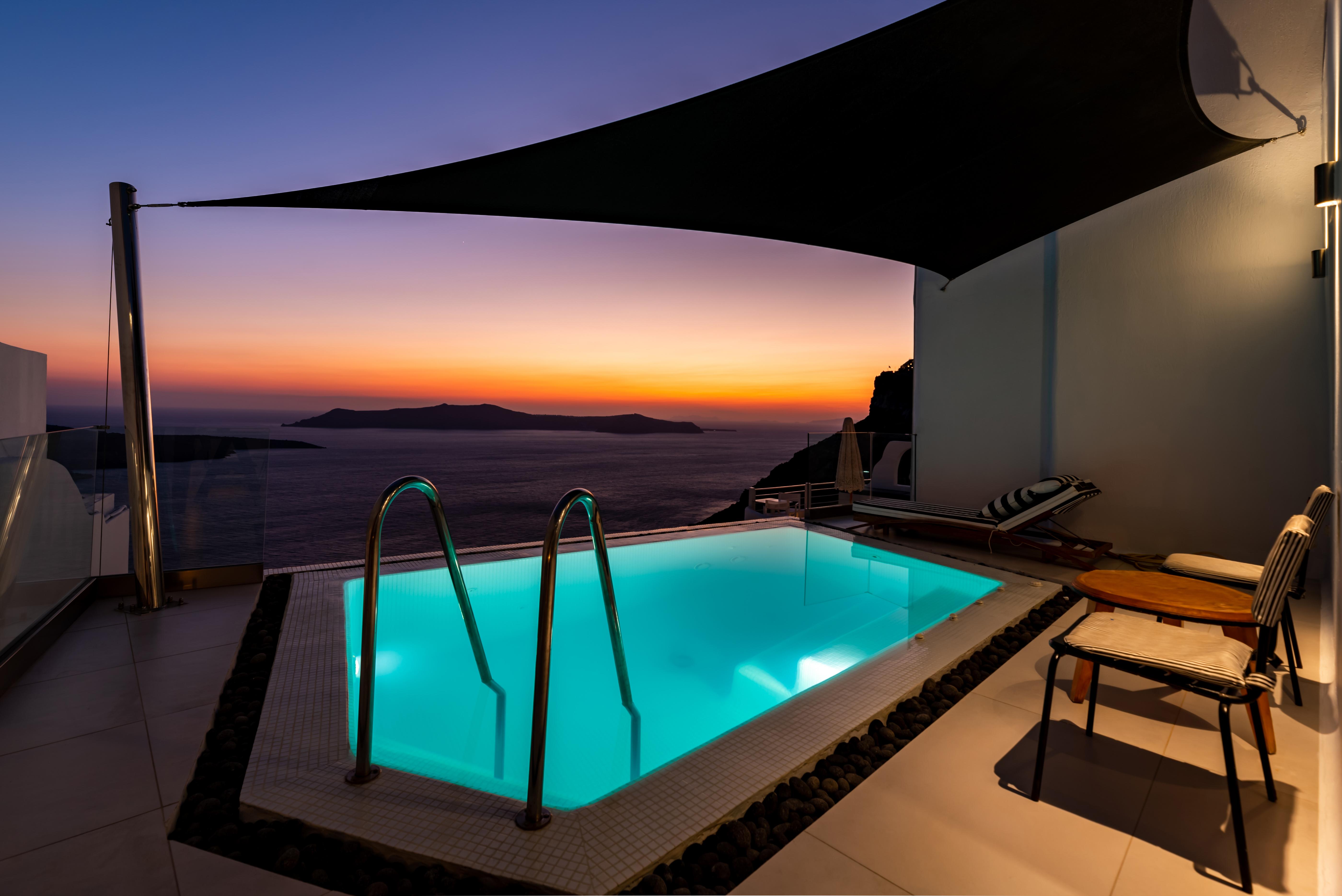Daydream Luxury Suites Fira  Exterior photo
