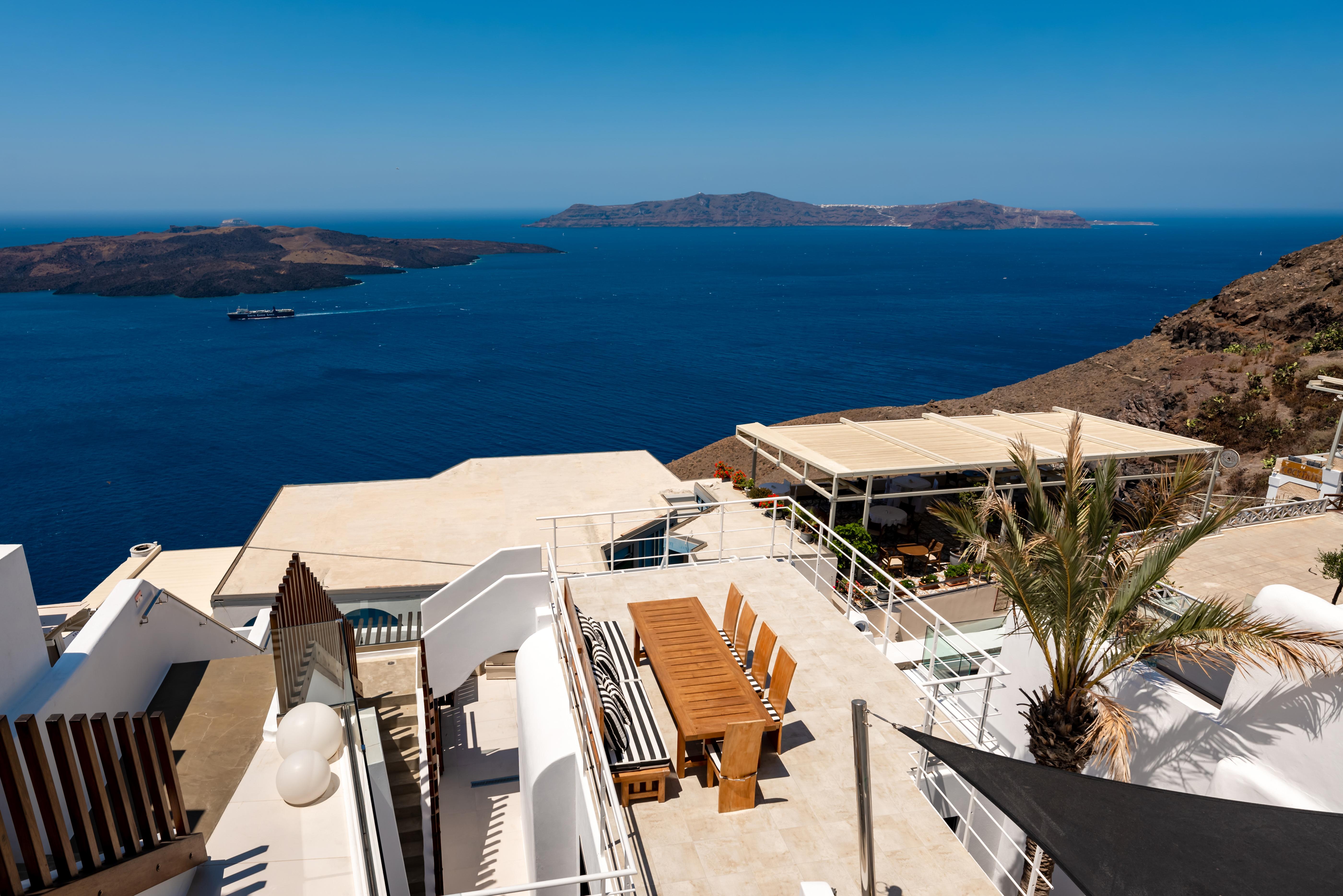 Daydream Luxury Suites Fira  Exterior photo