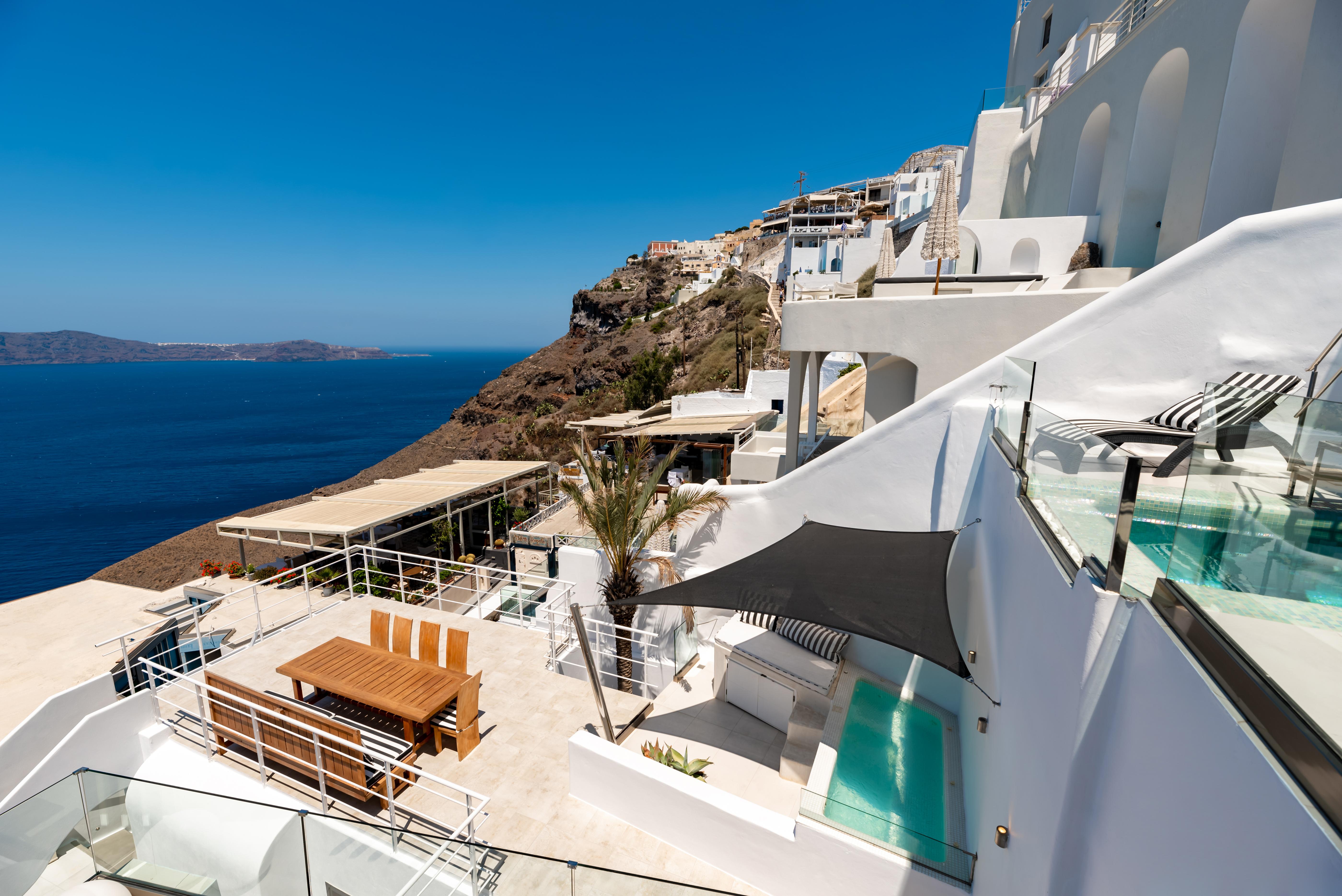 Daydream Luxury Suites Fira  Exterior photo