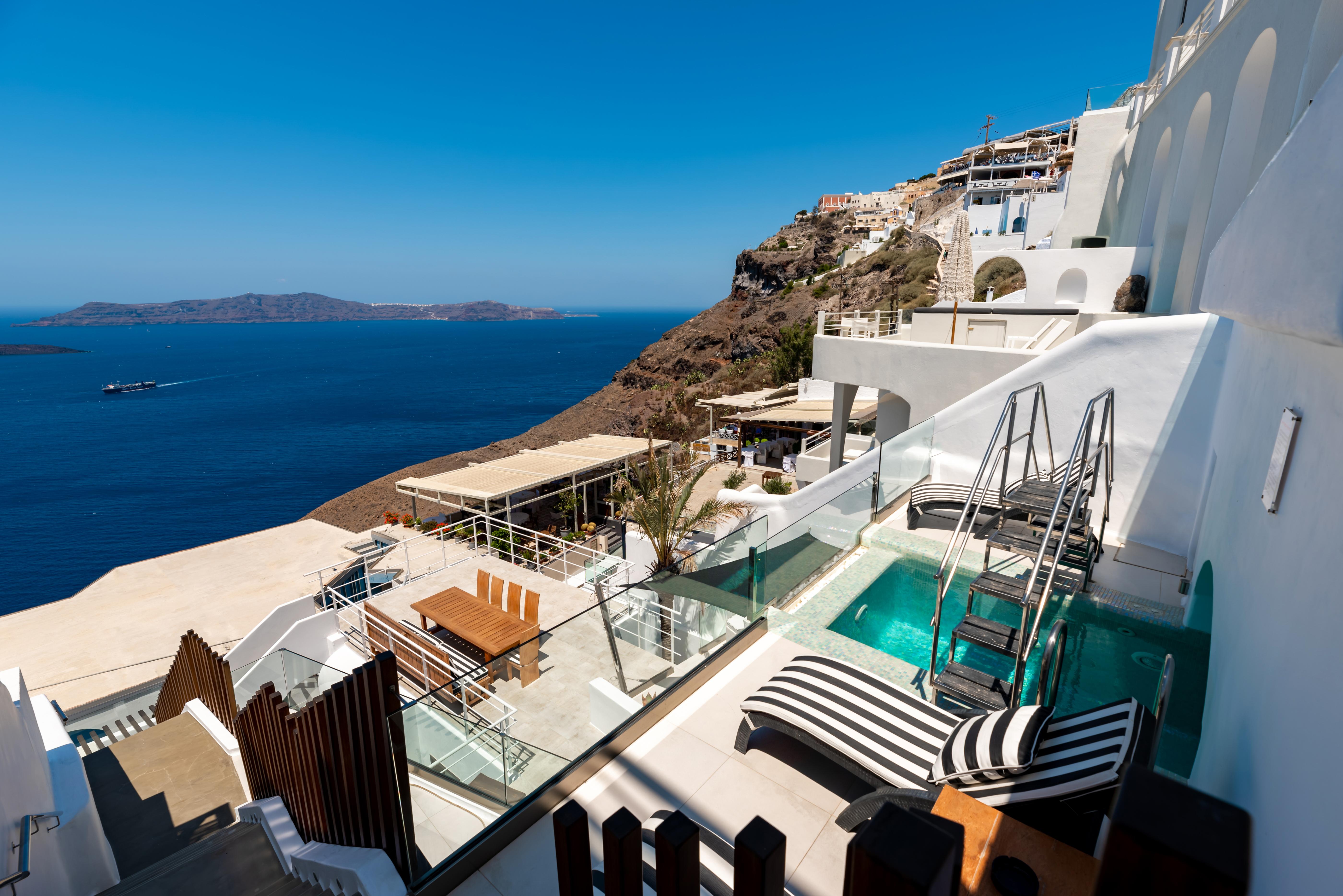 Daydream Luxury Suites Fira  Exterior photo